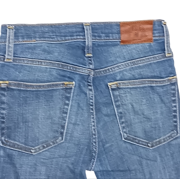 Women's Raw Hem Frye Skinny Jeans - Picture 10 of 10